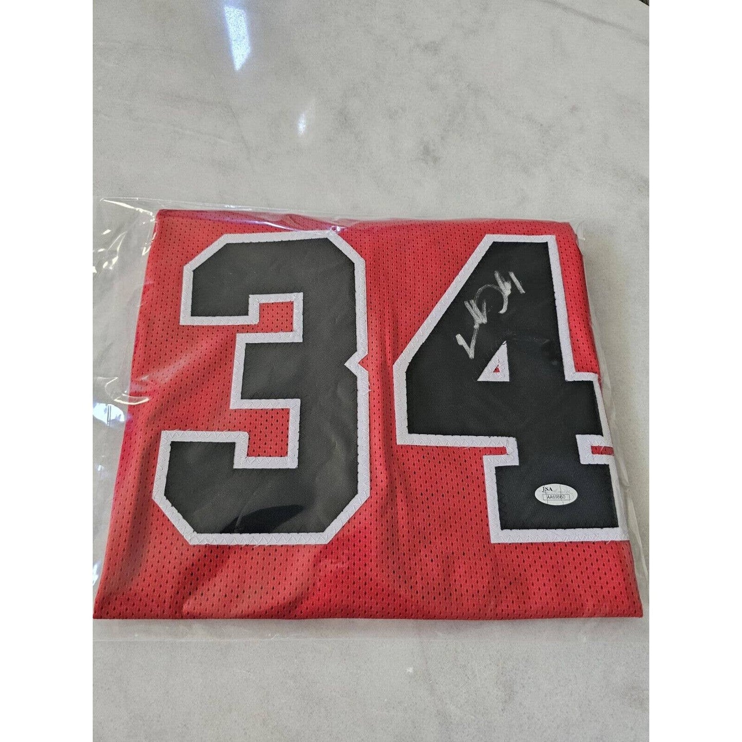 Charles Oakley Autographed/Signed Jersey JSA COA Chicago Bulls