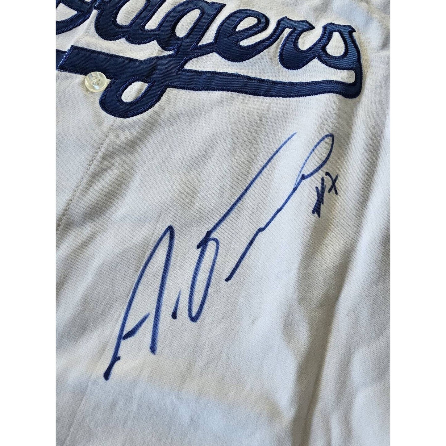 Alex Guerrero Autographed/Signed Jersey Los Angeles Dodgers LA Multiple Inscript