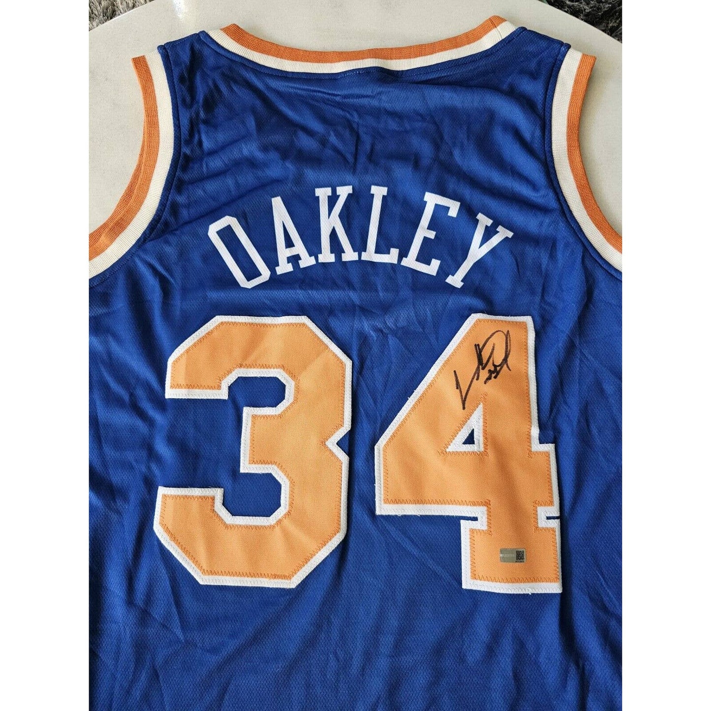 Charles Oakley Autographed/Signed Jersey New York Knicks Legend