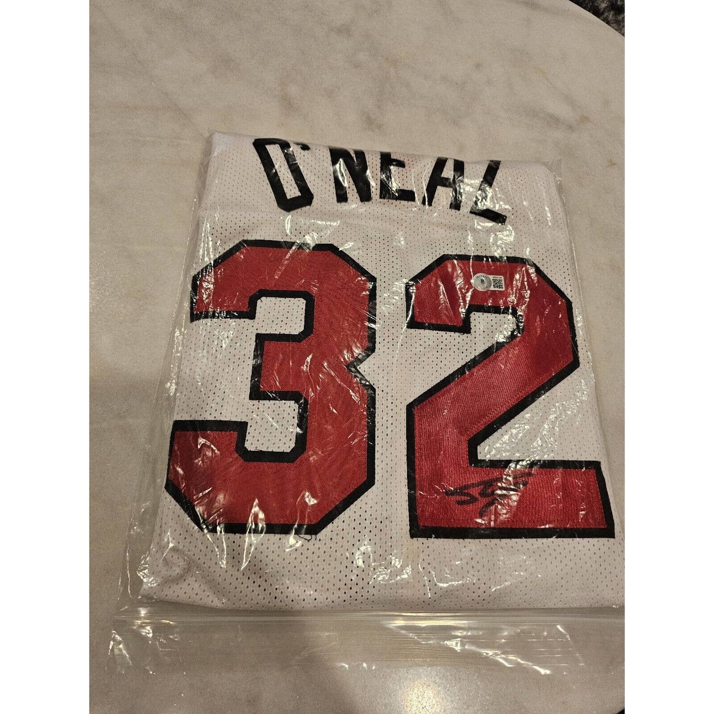 Shaquille O’Neal Autographed/Signed Jersey Beckett Miami Heat Shaq