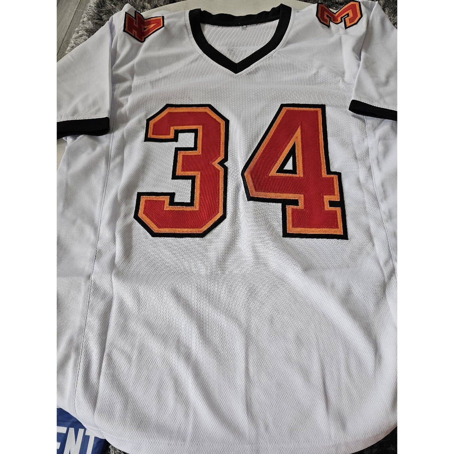 Dexter Jackson Autographed/Signed Jersey Beckett COA Tampa Bay Buccaneers SB MVP