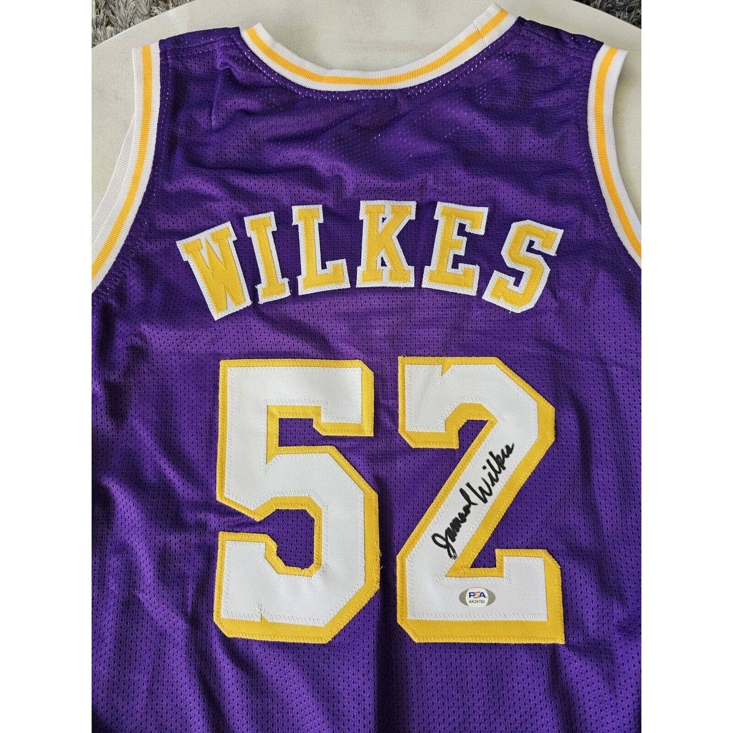 Jamaal Wilkes Autographed/Signed Jersey PSA/DNA Sticker Los Angeles Lakers LA