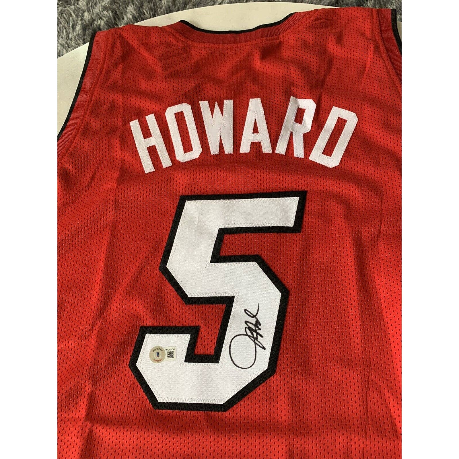 Juwan Howard Autographed/Signed Jersey Beckett Sticker Miami Heat - TreasuresEvolved