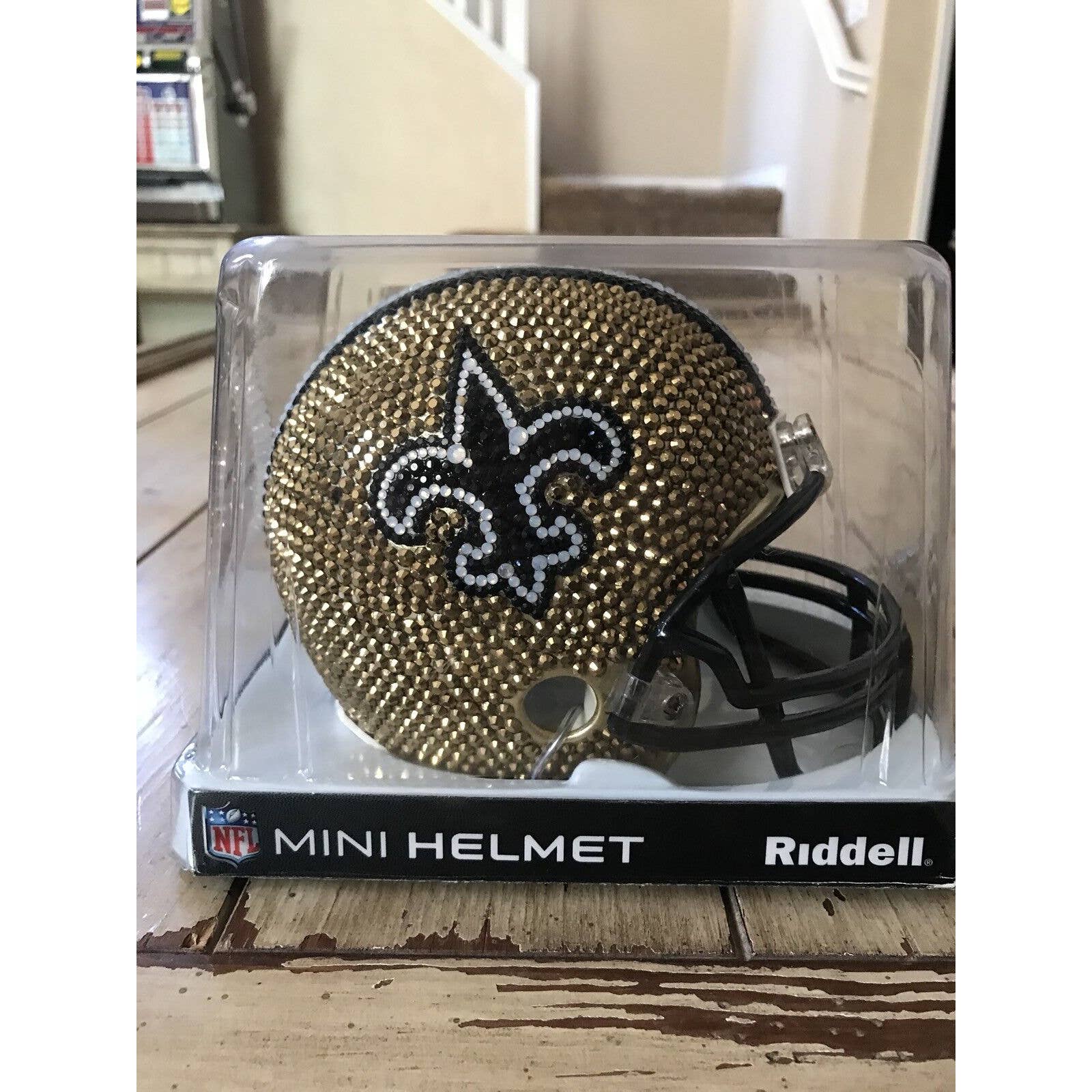 New Orleans Saints Hand Stoned Crystal Min Helmet 1/1 Brand New B - TreasuresEvolved