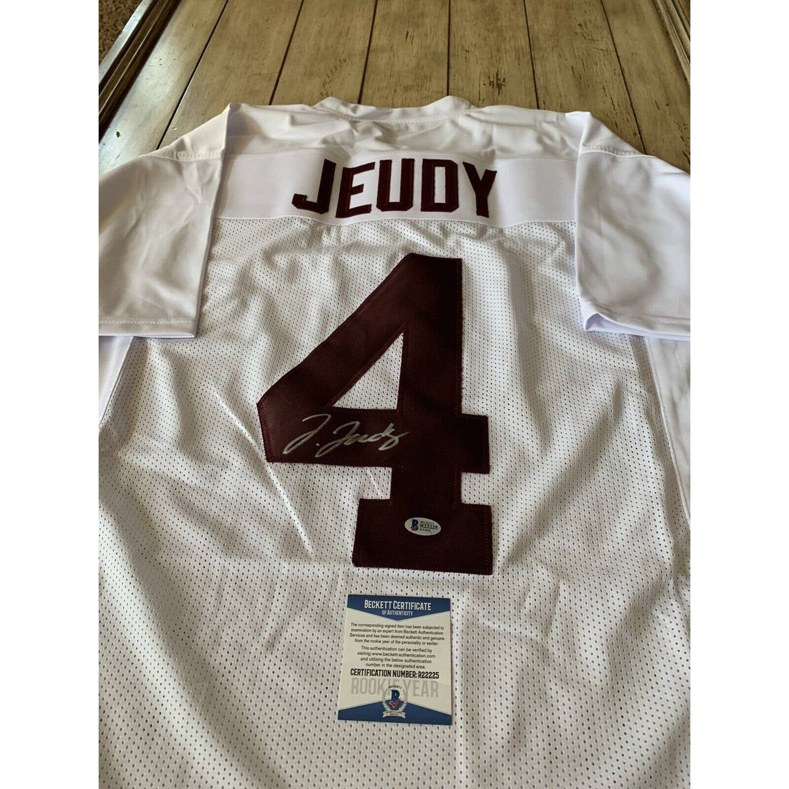 Jerry Jeudy Autographed/Signed Jersey Beckett COA Alabama Crimson Tide - TreasuresEvolved