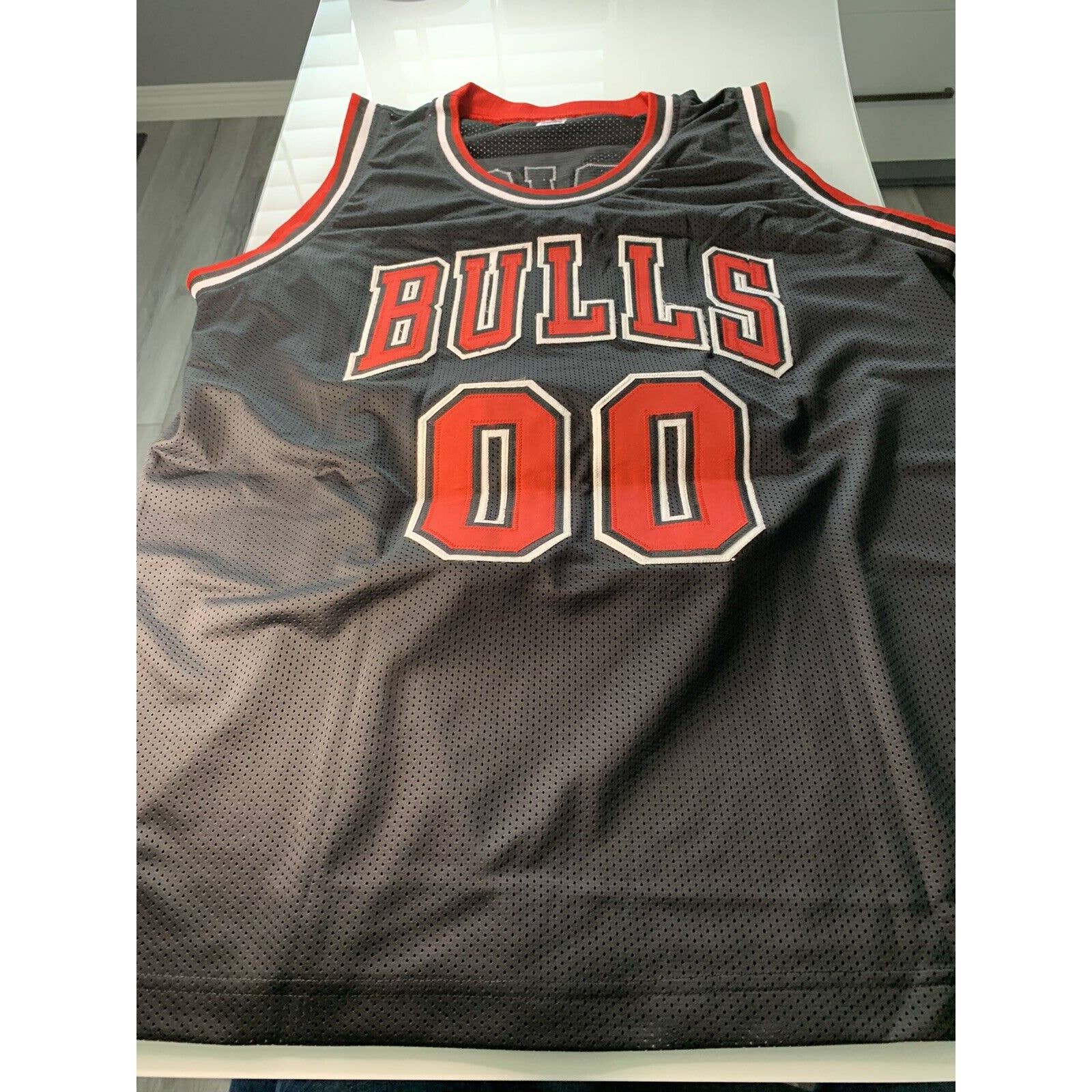 Robert Parish Autographed/Signed Jersey PSA/DNA Chicago Bulls All Star HOF - TreasuresEvolved