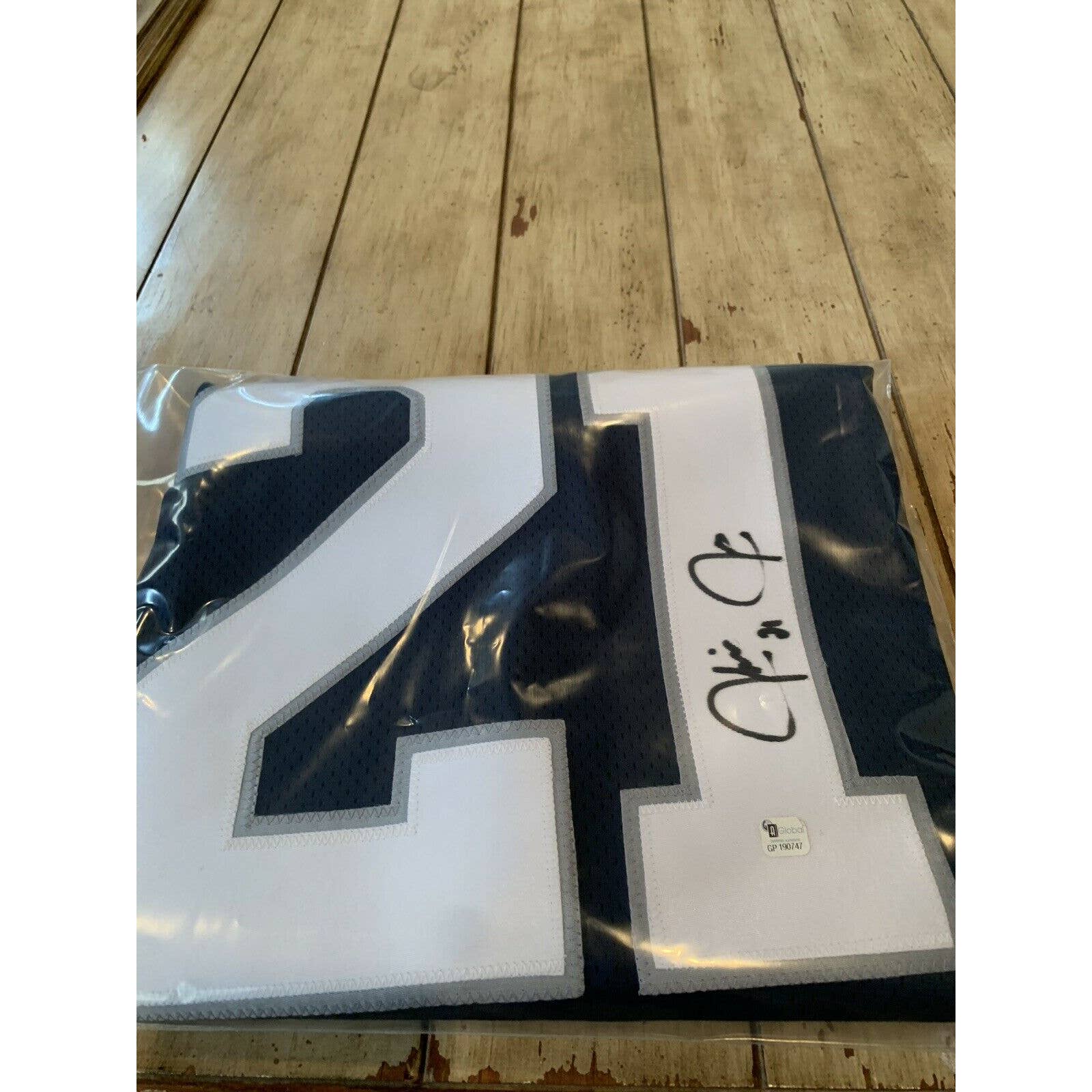 Julius Jones Autographed/Signed Jersey Sticker Dallas Cowboys - TreasuresEvolved