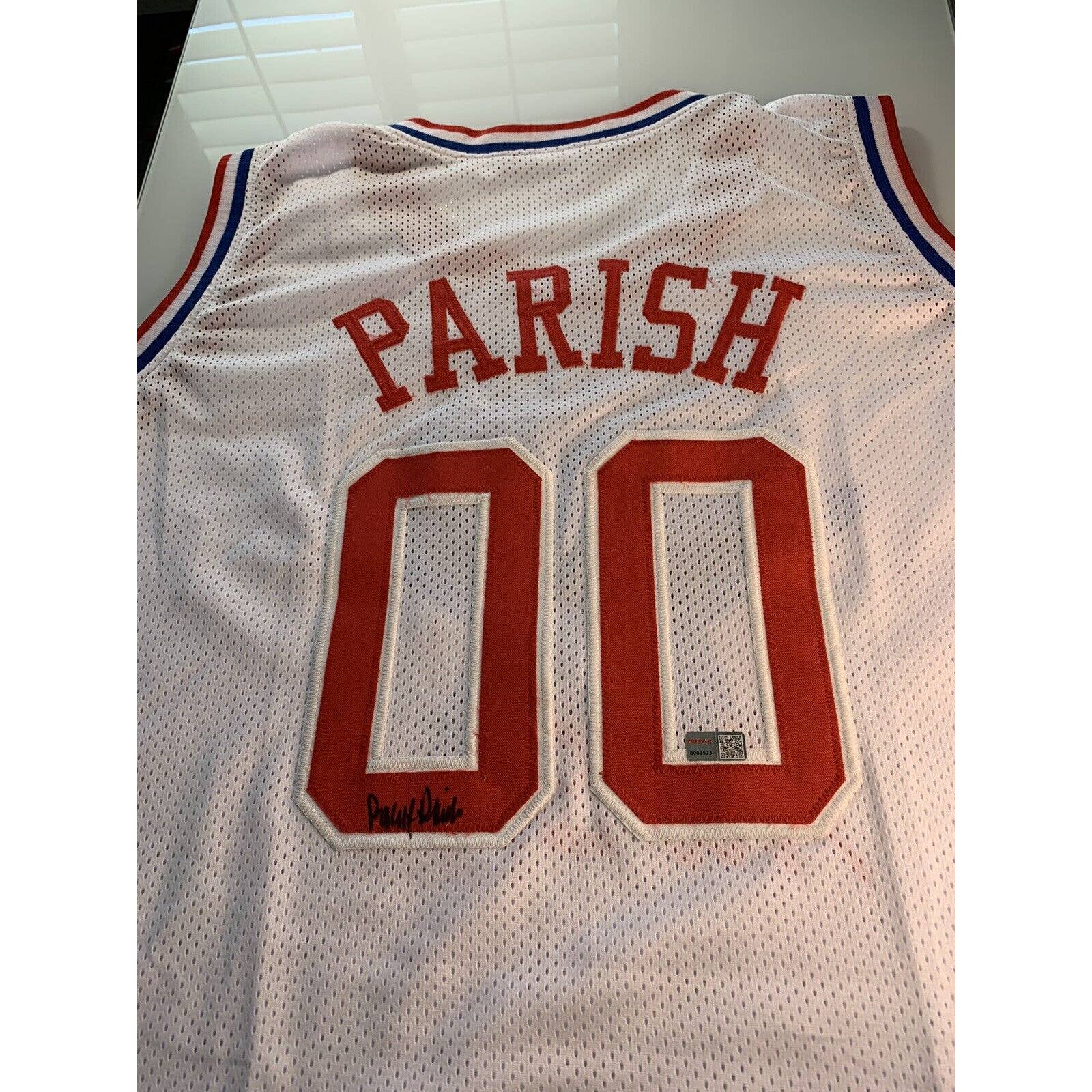 Robert Parish Autographed/Signed Jersey TRISTAR Boston Celtics All Star HOF - TreasuresEvolved