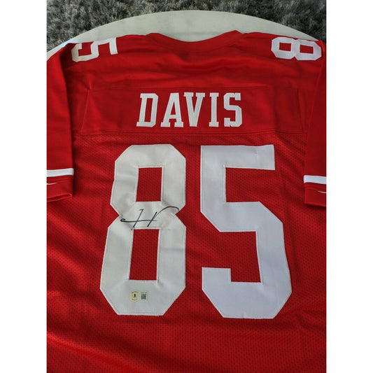 Vernon Davis Autographed/Signed Jersey Beckett Sticker San Francisco 49ers - TreasuresEvolved